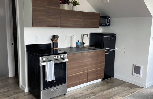Bozeman Apartment | Modern Guesthouse in Bozeman