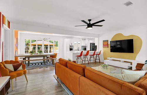 University District House | Modern Heart of Memphis Manor, Hot Tub, Game Room