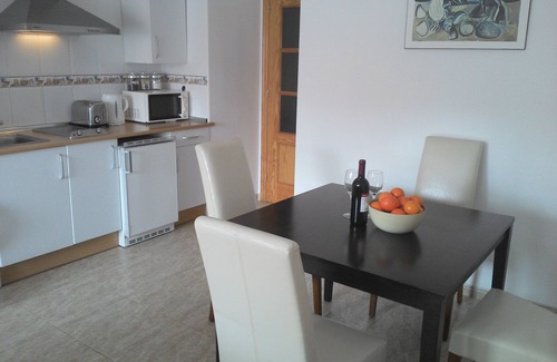Roquetas de Mar Apartment | Modern Holiday Apartment, Pool View, Large Terrace, near Beach, wifi