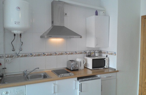 Roquetas de Mar Apartment | Modern Holiday Apartment, Pool View, Large Terrace, near Beach, wifi