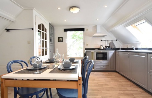 Wolphaartsdijk House | Modern Holiday Home in Wolphaartsdijk with Private Garden