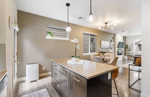 Cedar Hills House | Modern Home: 2BR, Office, 2.5 Bath Retreat
