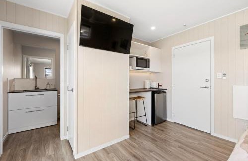 Blenheim House | Modern home away from home