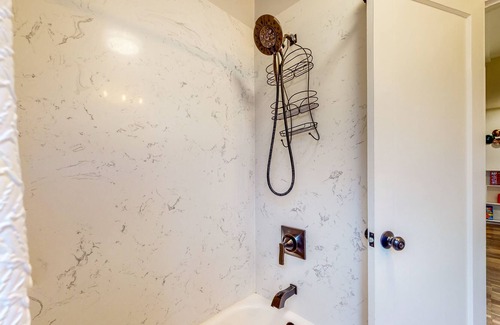West Sacramento House | Modern Home with Private Pool, Gym/Office