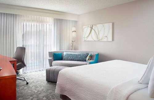 Hapeville Hotel | Modern Hotel with Easy Access to City, Zoo Atlanta & Georgia Aquarium