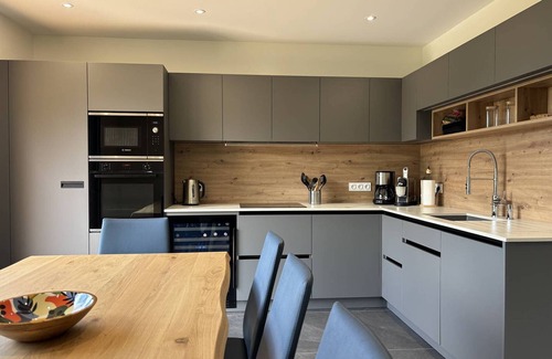 Villard-de-Lans House | Modern house in Villard-de-Lans with 8 sleeps, parking and WiFi