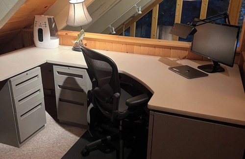 Dollar Point House | Modern House Ski Lease or short term, New Hot Tub&Gas Insert, by Nordic Center