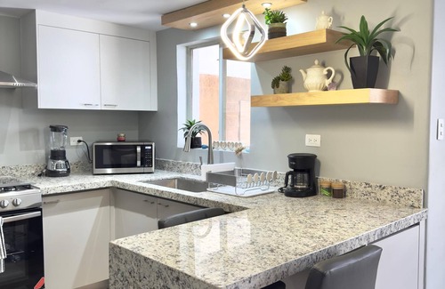 Hermosillo House | Modern House w/Wifi/alberca, Airport & Consulate in Hermosillo