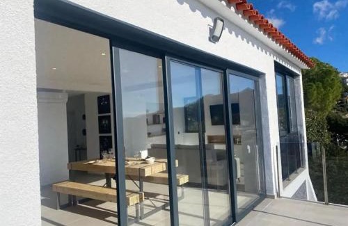 El Mas Fumats House | Modern House with City View in El Mas Fumats