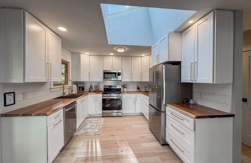 Town of Owasco House | Modern Lake Front home with 75' of Flat Lake Frontage