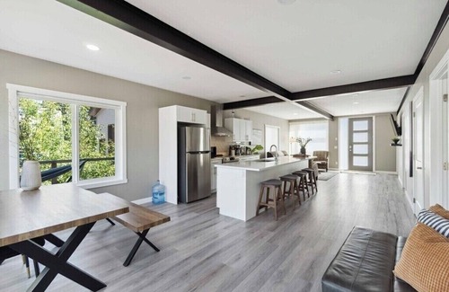 Central Alberta House | Modern Lakehouse and Guest home with Partial Lake View