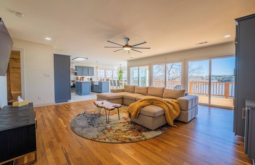 Eufaula House | Modern Lakeside Retreat