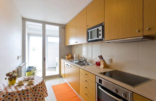 Paranhos Apartment | Modern-light-quiet and comfortable apartment T1 with private garage