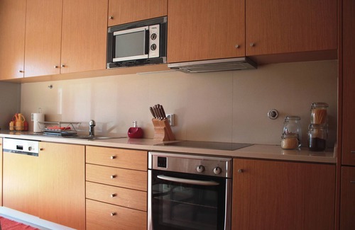 Paranhos Apartment | Modern-light-quiet and comfortable apartment T1 with private garage