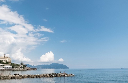 Quinto al Mare Apartment | [ Modern Loft - Genoa ] A stone's throw from the sea.