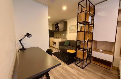 Zona Rosa Apartment | Modern Loft in 85st near Andino