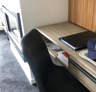 Arthur's Point Apartment | Modern luxury apartment