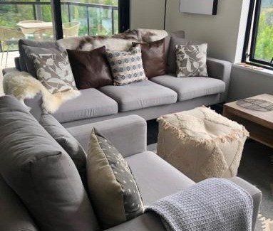 Arthur's Point Apartment | Modern luxury apartment