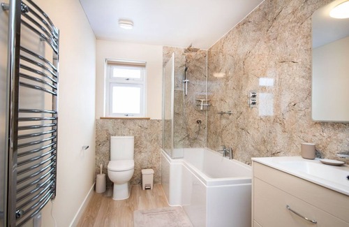 Marybank House | Modern luxury bungalow by Beauly