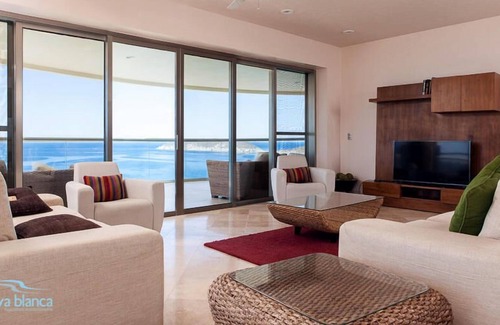 San Carlos Condo | Modern Luxury Condo 3 BR resort lifestyle - Playa Blanca by RedAwning