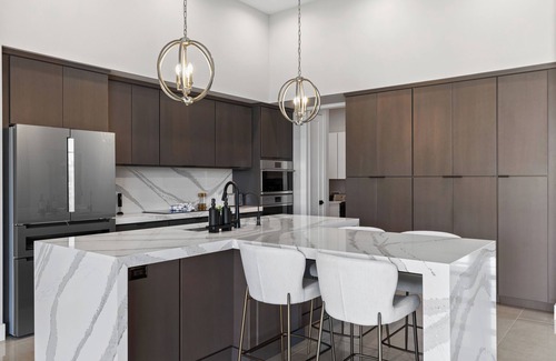 Cape Coral Villa | Modern Luxury Gulf-Access Retreat - Heated Pool & Spa -Sleeps 9