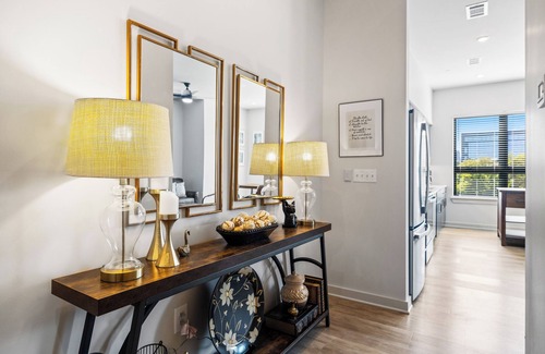 Nashville Condo | Modern Luxury, Music Row/West End, Free Parking, Pets, 16th Ave