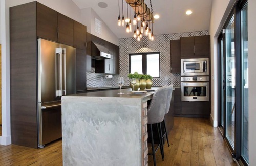 Charlotte Apartment | Modern Midcentury Bohemian Style gem-uptown