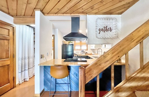 Crested Butte House | Modern Mountain Townhome with Mountain Views!