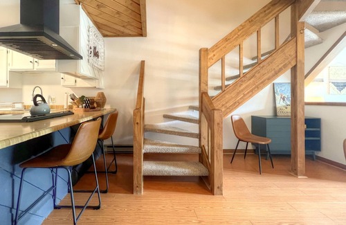 Crested Butte House | Modern Mountain Townhome with Mountain Views!