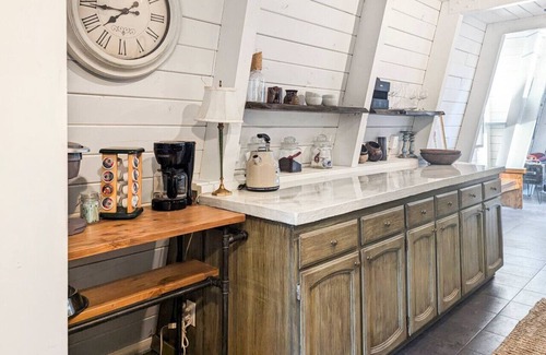 New Meadows House | Modern Mountain Cabin on the River