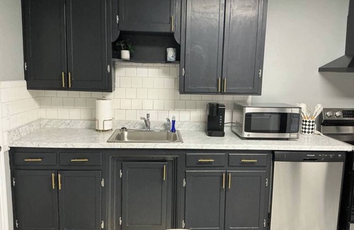 Midwest City House | Modern Nest-Cozy 2 Bedroom, Modern Nest-Contemporary 2 Bedroom