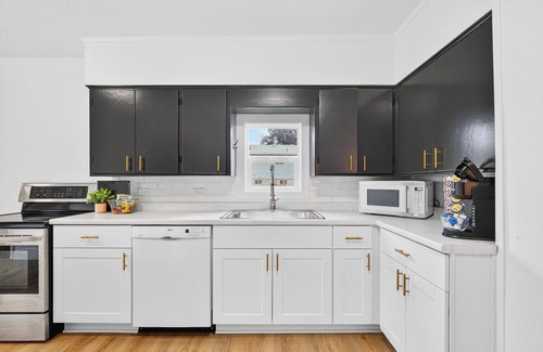 Lewiston House | Modern, New, 3 bedroom home in Prime Lewiston location!