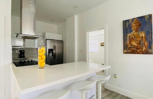 Westchester Apartment | Modern & New,Excellent Location Miami