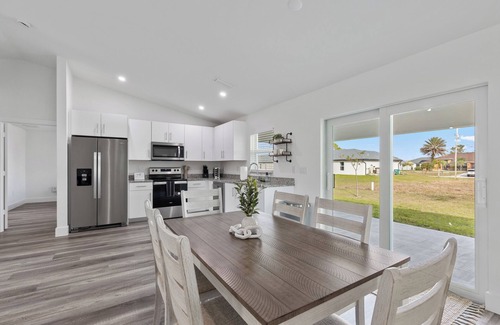 Mariner House | Modern Newly Built Cape Coral Vacation Rental