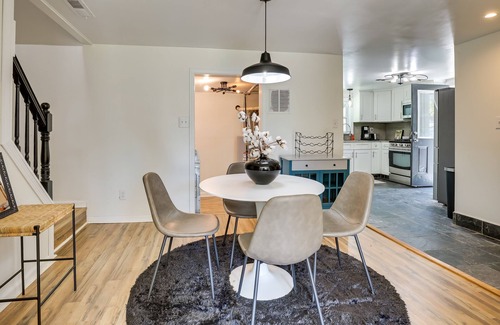 Northfield Cottage | Modern Northfield Cottage w/Yard!