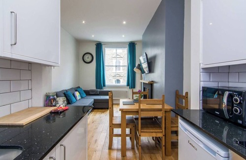 Nottingham City Centre Apartment | Modern & Open 1bed Apt in the Heart of Nottingham