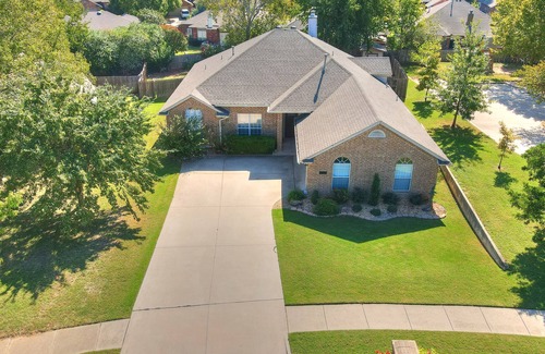 Norman House | Modern Open 4 Bedroom!