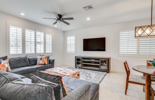 Palm Desert House | Modern Palm Desert Home with Community Pool!