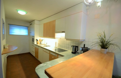 Interlaken Apartment | Modern Penthouse Apartment. Mountain Views. Great location