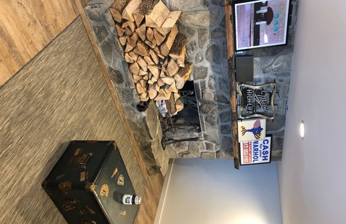 Lagrangeville House | Modern & Private A-Frame Hudson Valley 3 Bedroom & 2 Bathroom w/Swimming Pond