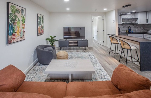 Tulsa Apartment | Modern Renovated 1BR