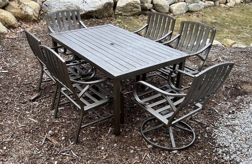 Carroll County House | Modern/rustic 4-bedroom house in Conway, NH with AC, hot tub & all conveniences.