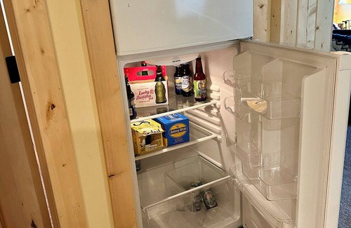 Cle Elum Cabin | Modern rustic cabin w/room to spread out & relax - 5 mins from Lake Cle Elum!