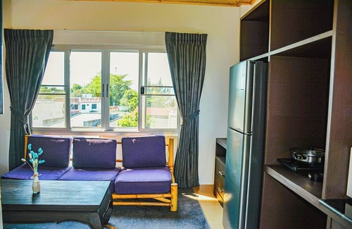 Thong Sala Apartment | Modern Rustic Seaview 1 bedroom Retreat with Free Coworking