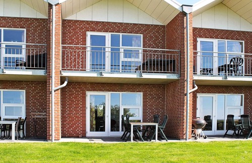 Emmerlev House | Modern Seaside Retreat - By Traum Ferienwohnungen