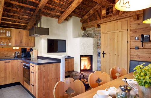 Flachau House | Modern self-catering chalet 3 bedrooms and 3 bathrooms, sauna, fireplace
