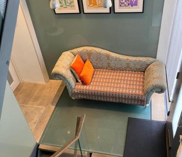 Holland Park Apartment | Modern self-contained Ground and Basement studios