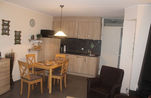 Tossens House | Modern semi-detached house on the North Sea for up to 4 people