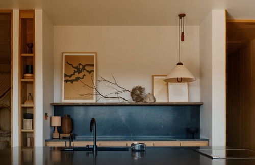 Paluxy House | Modern, Serene and Artistic Home