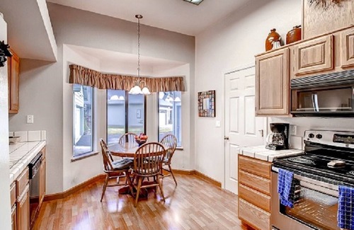 Plumas Eureka Estates House | Modern, Serene and Beautiful 2 bedroom home, with amazing deck. - 271 Tamarack